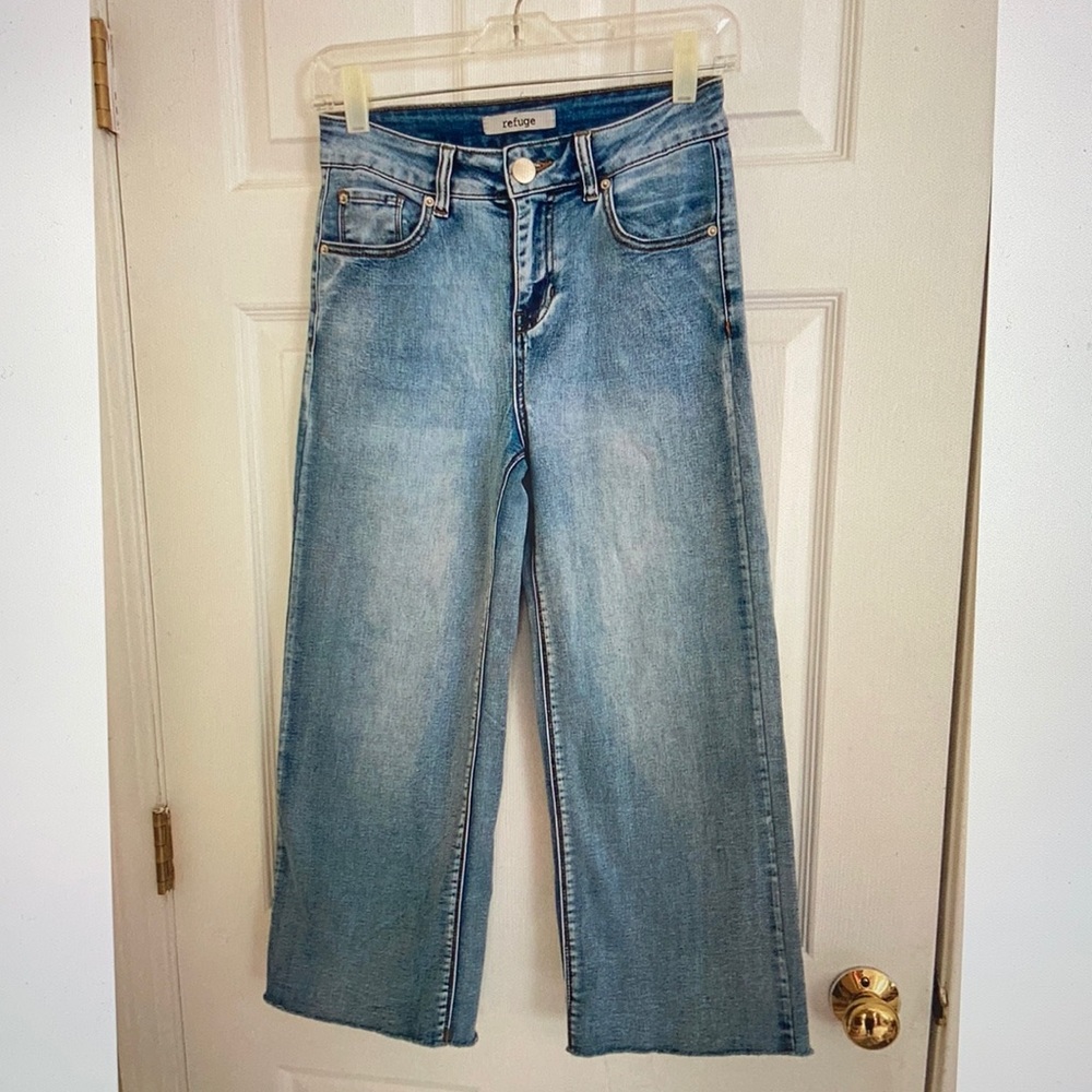 Refuge Wide-leg Jeans!